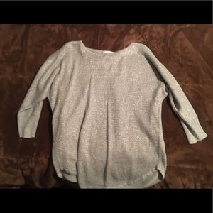 Silver quarter sleeve sweater